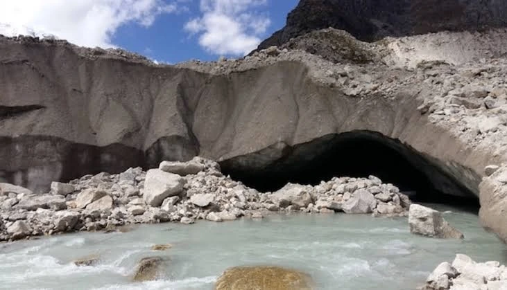 Gangotri Glacier lake