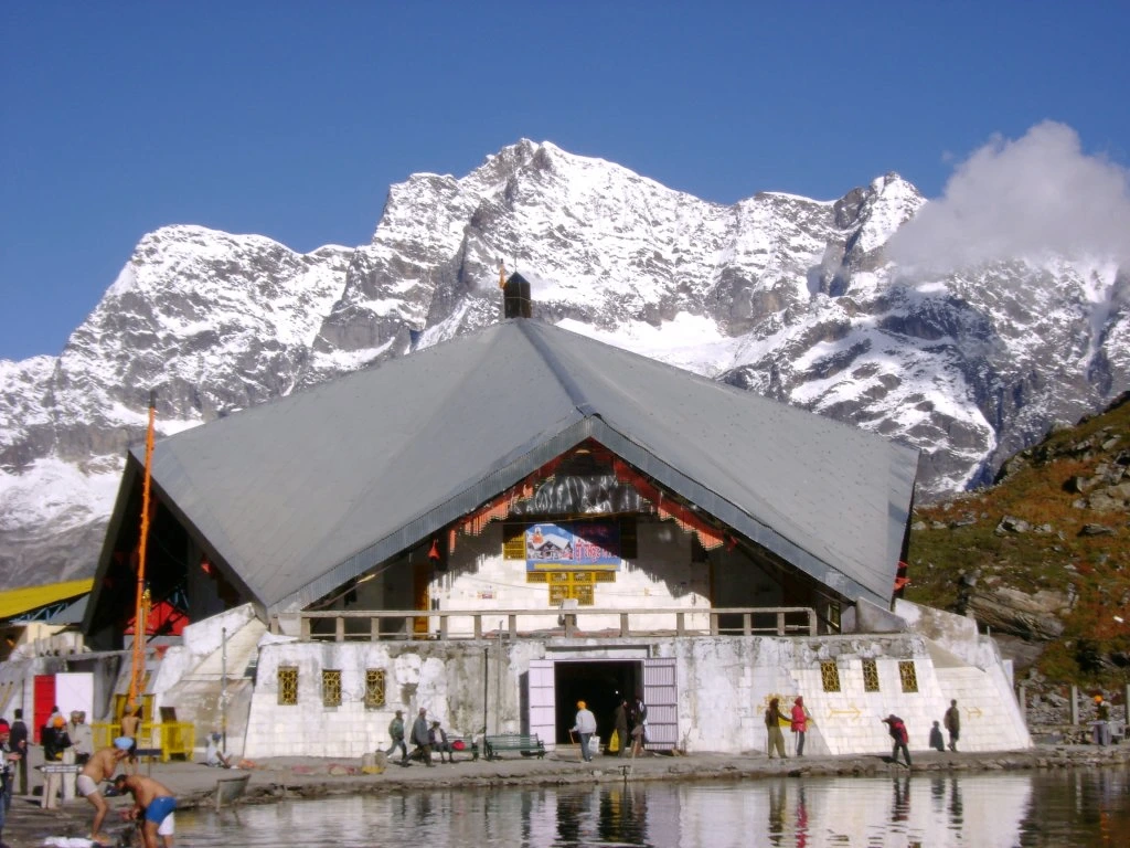 Gurudwara Sri Hemkunt Sahib Ji