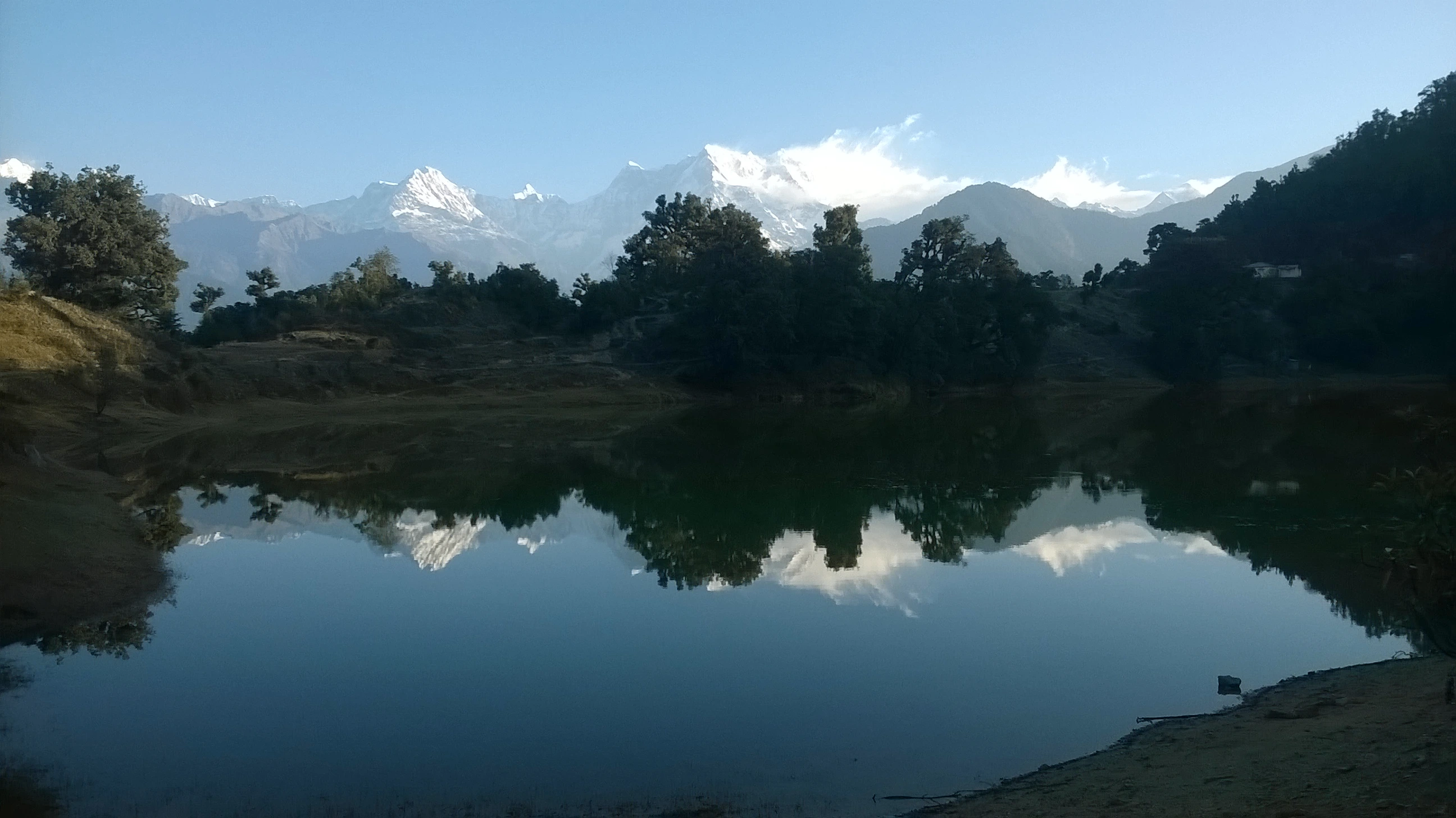 Deoria Taal