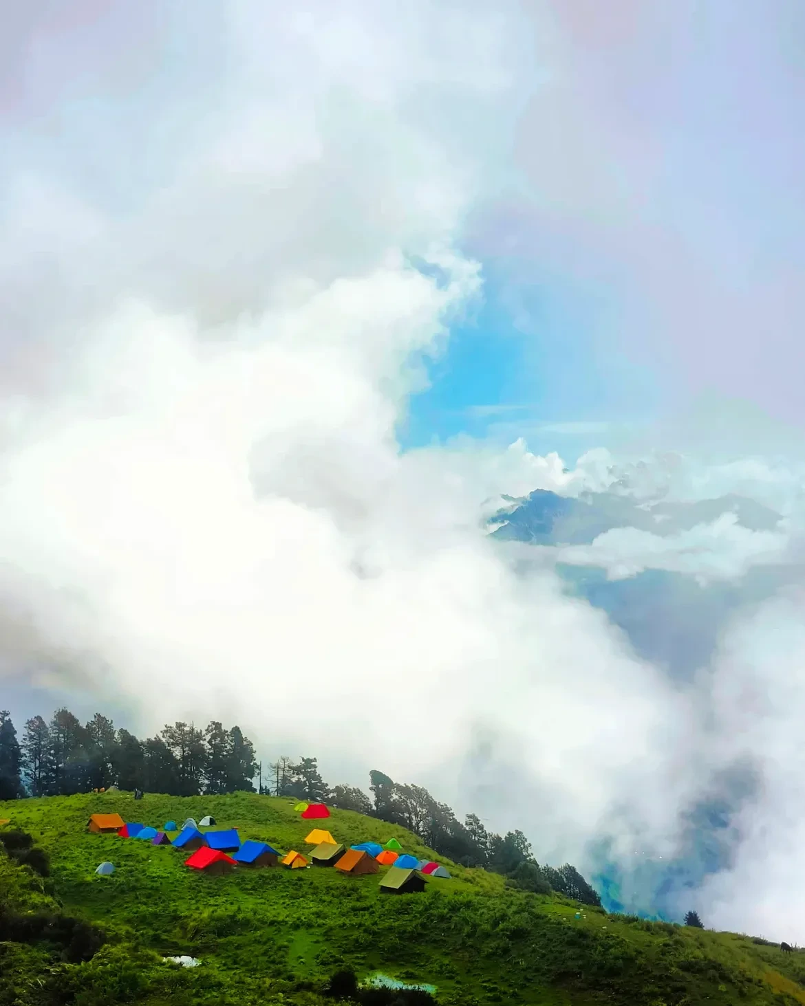 Dayara Bugyal Trek