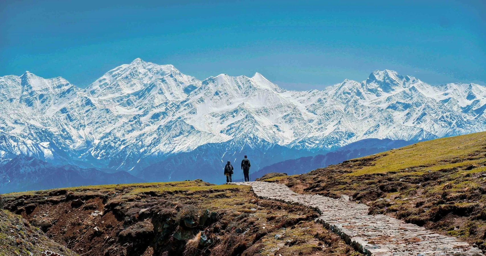 Dayara Bugyal Trek