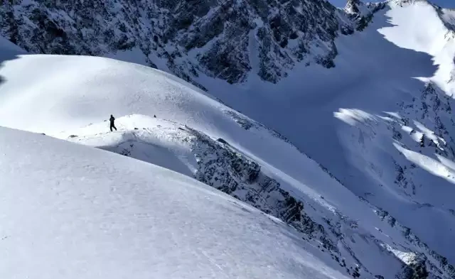 Roopkund Trek