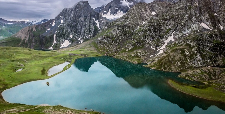 Kashmir Great Lakes Trek