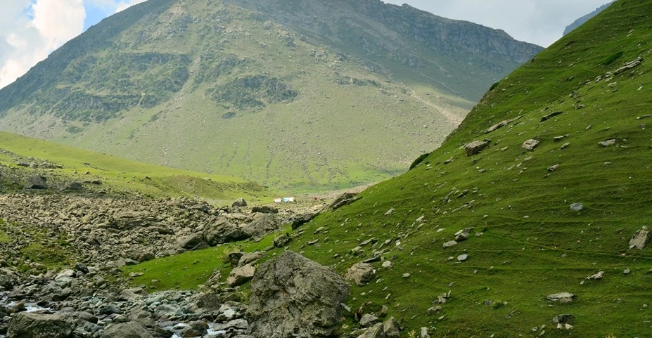 Tarsar Marsar Trek